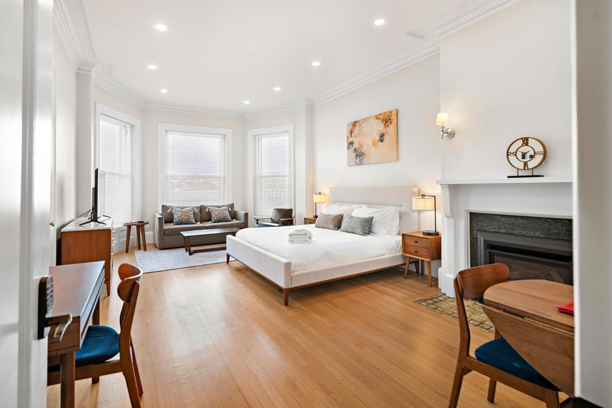 Charlesgate Suites Boston Exterior foto