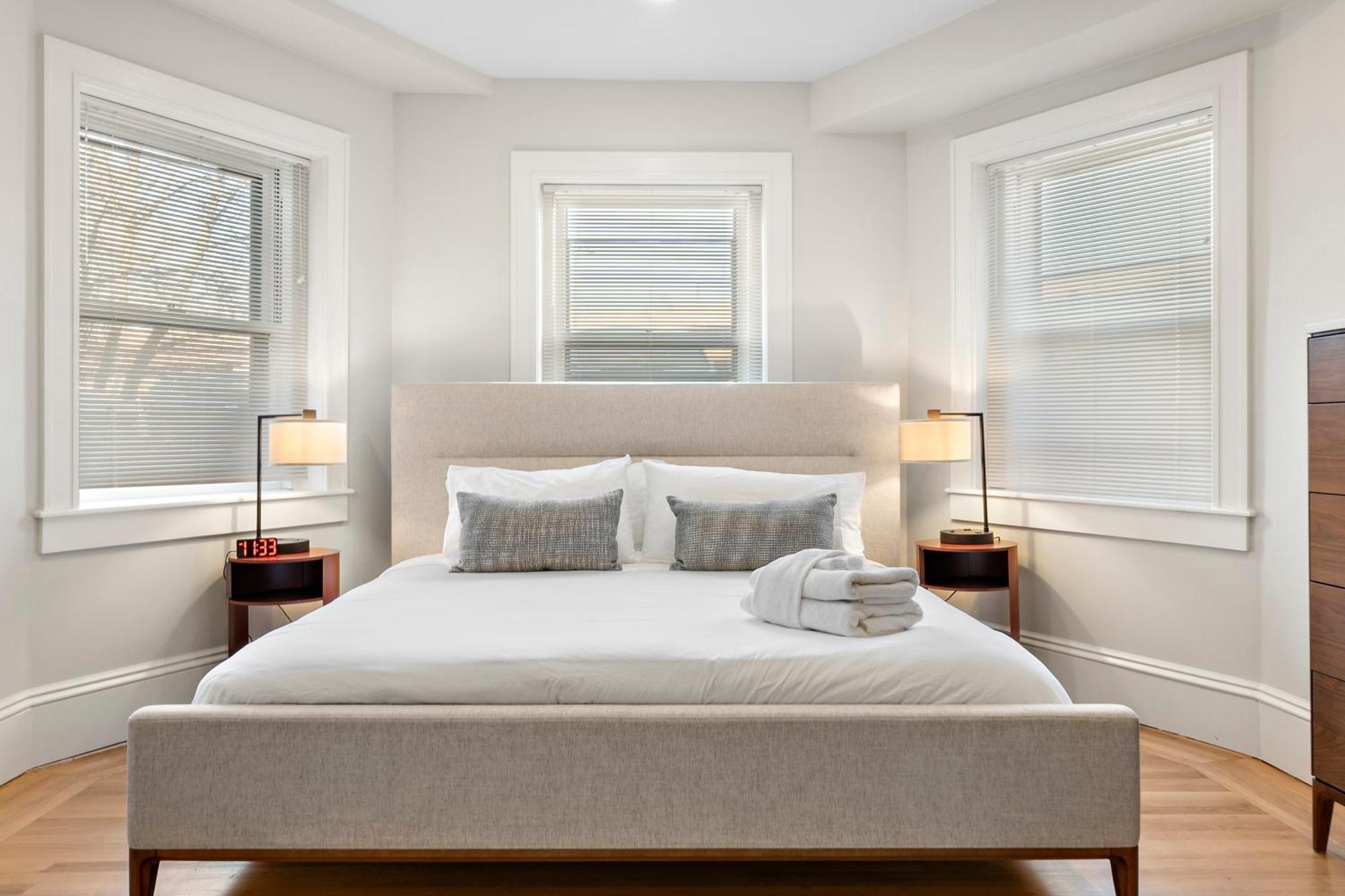Charlesgate Suites Boston Exterior foto